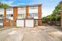 4 Bedrooms House