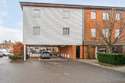 2 Bedrooms Flat
