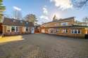 7 Bedrooms Detached House