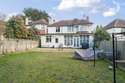5 Bedrooms Detached House