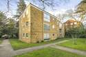 2 Bedrooms Flat