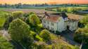 9 Bedrooms Detached House