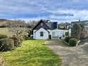 3 Bedrooms Cottage House