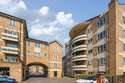 2 Bedrooms Flat