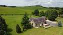 6 Bedrooms House
