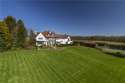 5 Bedrooms House