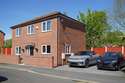 3 Bedrooms Detached House
