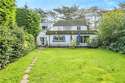 5 Bedrooms House