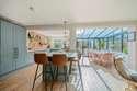 4 Bedrooms House