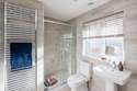 4 Bedrooms House