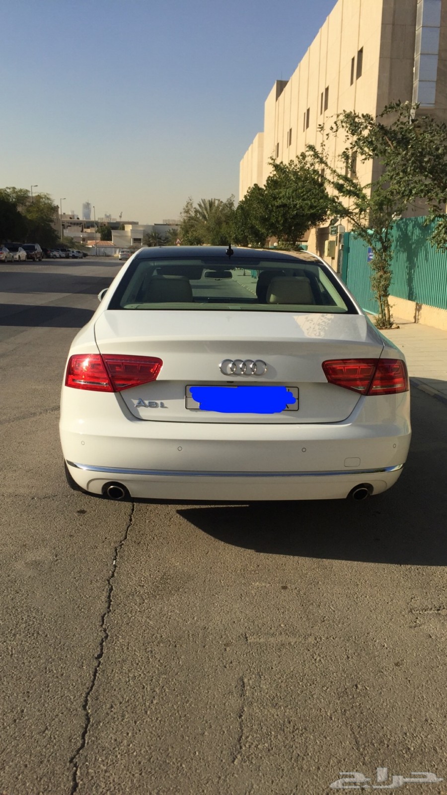 للبيع اودي A8 ابيض لليبيع 56c42ce2dd469