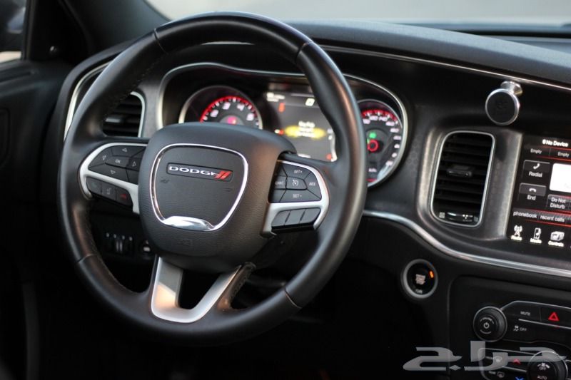 تشارجر SXT 2017 اسمنتي للتنازل