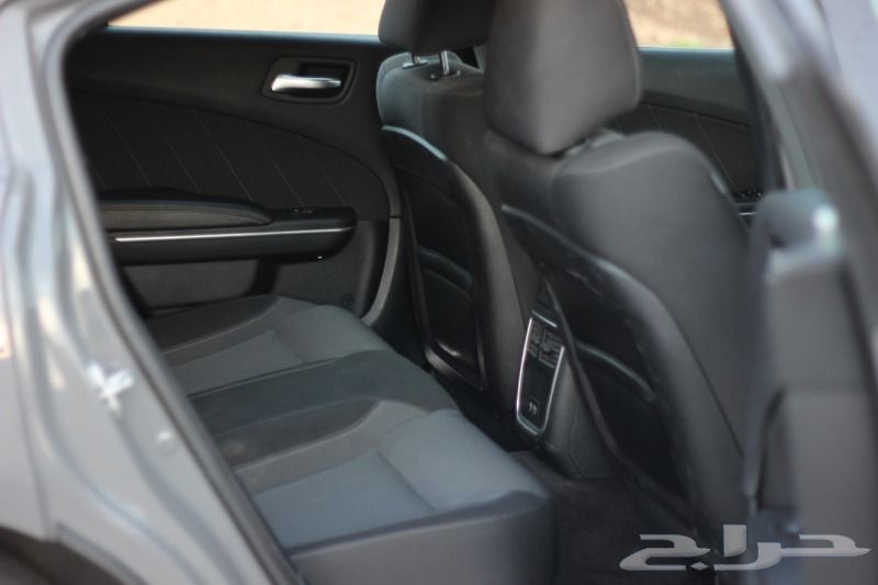 تشارجر SXT 2017 اسمنتي للتنازل
