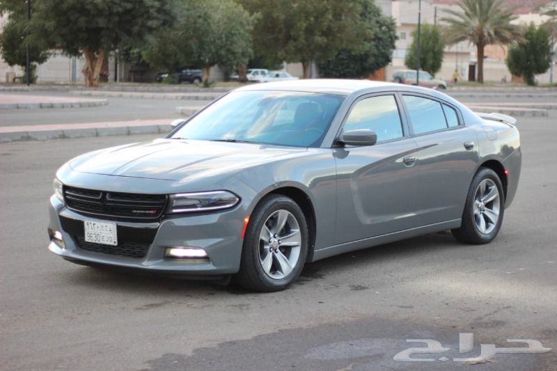 تشارجر SXT 2017 اسمنتي للتنازل