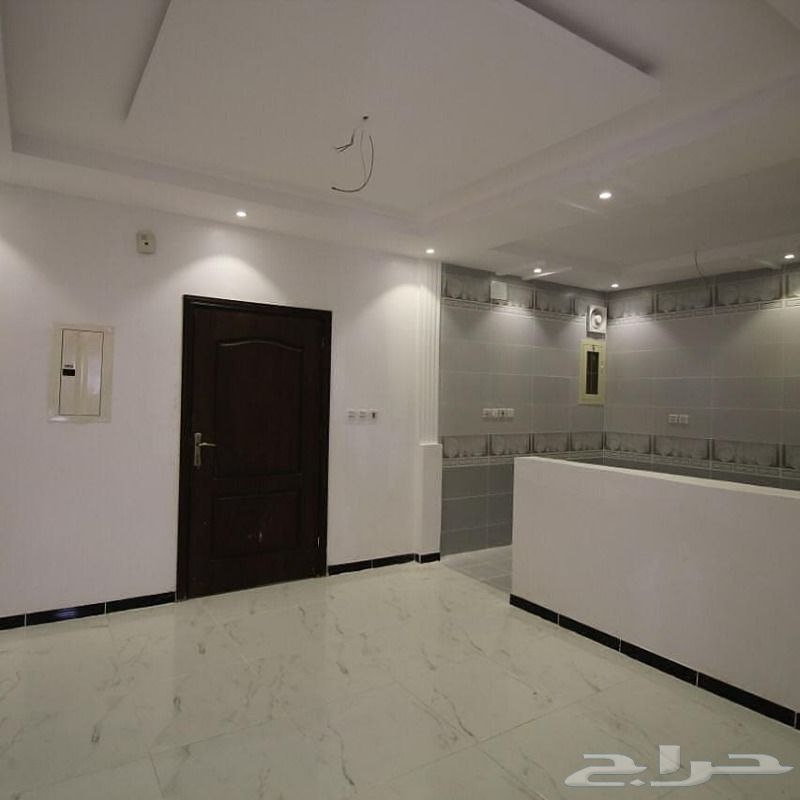 حراج العقار شقةروف فاخرةللتمليك بأسعار مناسبةوتصميم فاخر