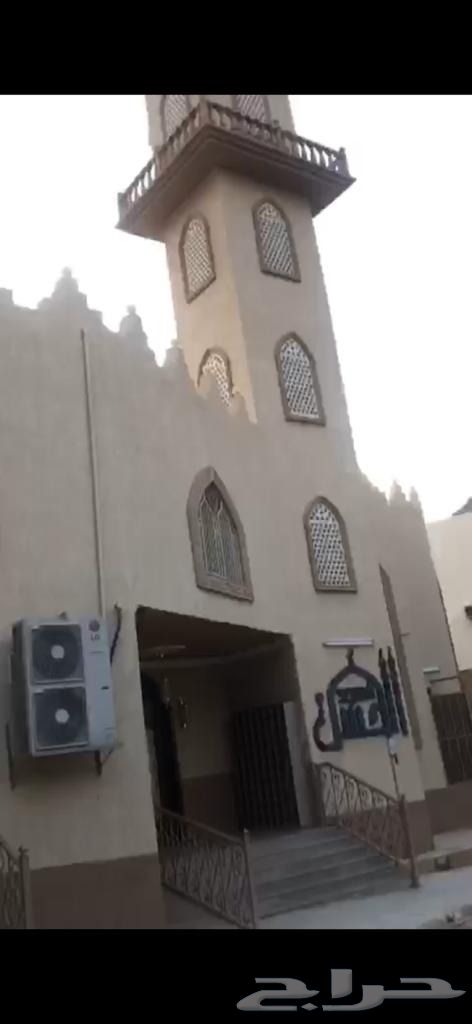 فيلا للبيع بحي المثناة