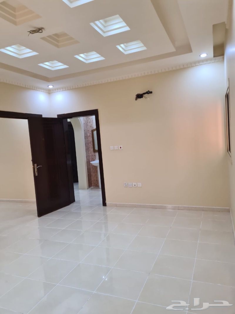 حراج العقار شقق عوائل 5 غرف للايجار حي الريان حراج العقار شقق عوائل 5 غرف للايجار حي الريان