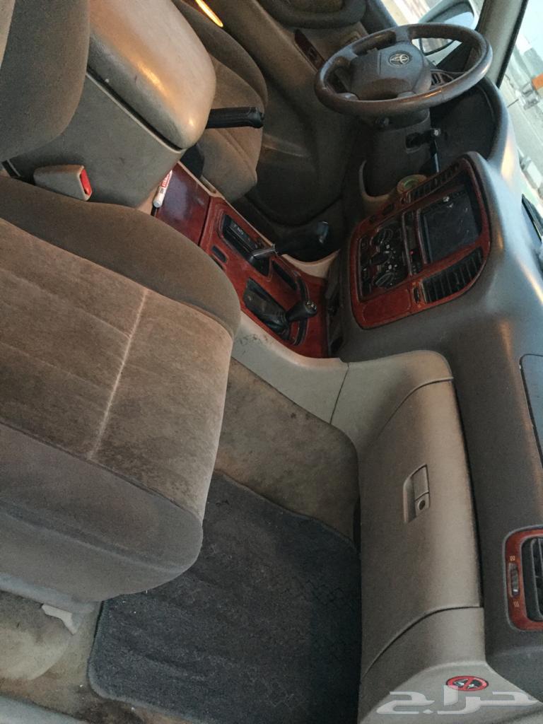 جيب لاندكروزر VXR 2002