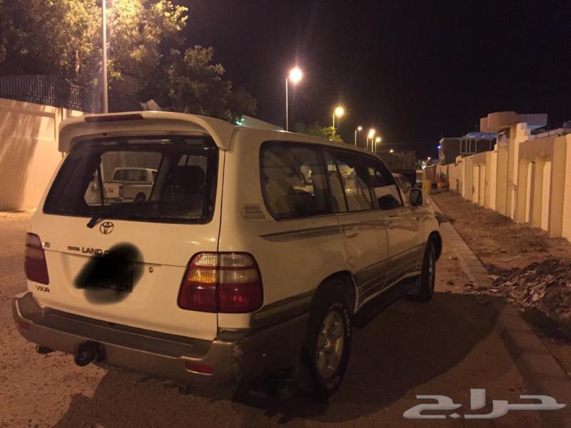 جيب لاندكروزر VXR 2002