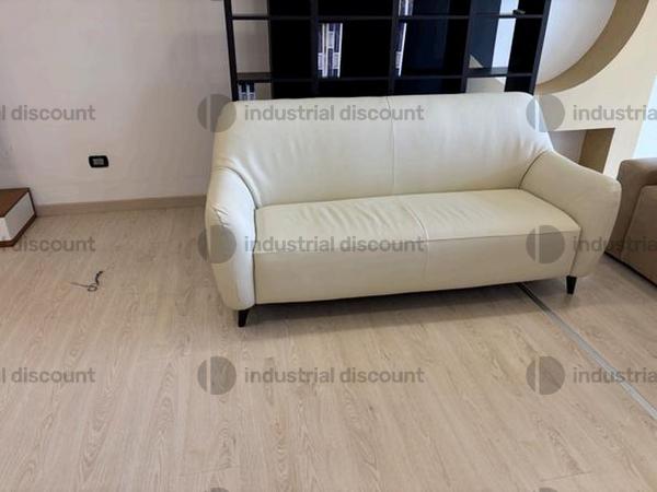 1#10011 Invito ad offrire stock divani in vendita - foto 4