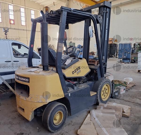 17#10019 Carrello elevatore Doosan D25S in vendita - foto 4