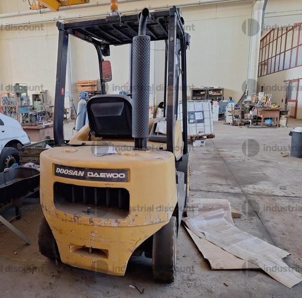 17#10019 Carrello elevatore Doosan D25S in vendita - foto 5