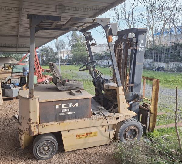 Carrelli elevatori in vendita