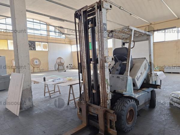 21#10019 Carrello elevatore OM in vendita - foto 2