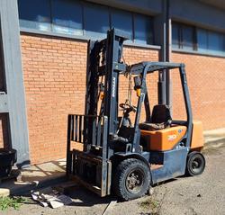 Carrello elevatore Doosan - Lotto 22 (Asta 10019)