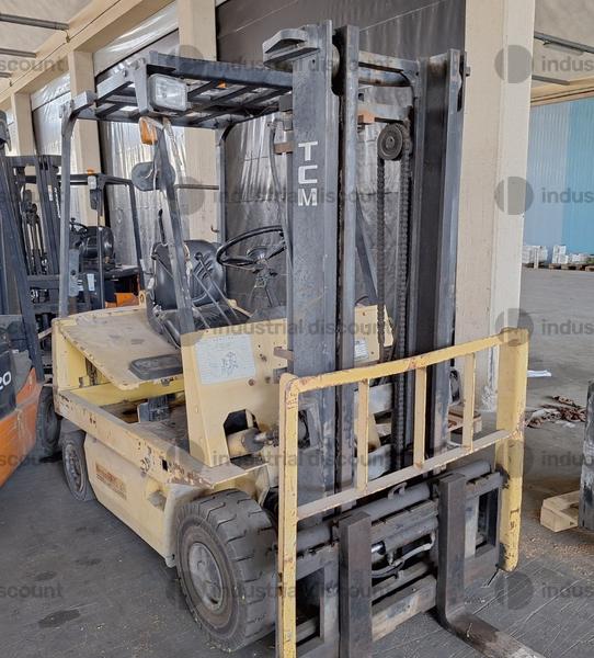 23#10019 Carrello elevatore TCM in vendita - foto 15