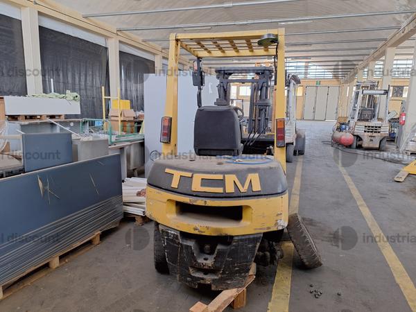 34#10019 Carrello elevatore TCM in vendita - foto 8