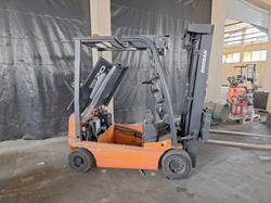 Carrello elevatore Doosan - Lotto 35 (Asta 10019)