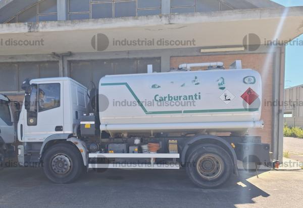 Autocarri in vendita