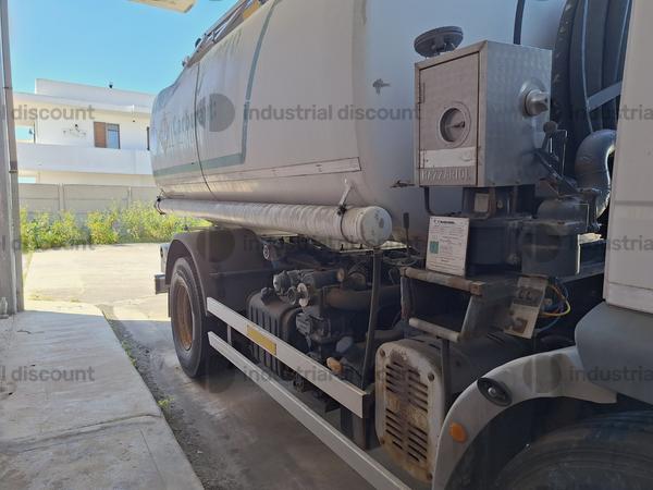 5#10019 Autobotte Iveco 180 E30 in vendita - foto 10