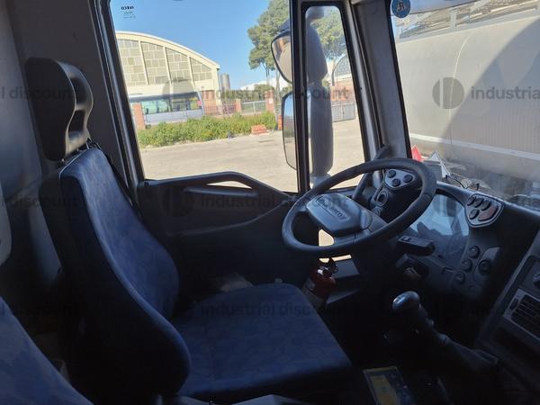 5#10019 Autobotte Iveco 180 E30 in vendita - foto 20