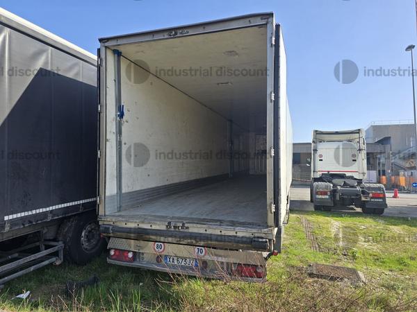 2#10030 Trattori stradali Scania, Autocarro isotermico Scania e semirimorchi in vendita - foto 7