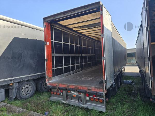 2#10030 Trattori stradali Scania, Autocarro isotermico Scania e semirimorchi in vendita - foto 10