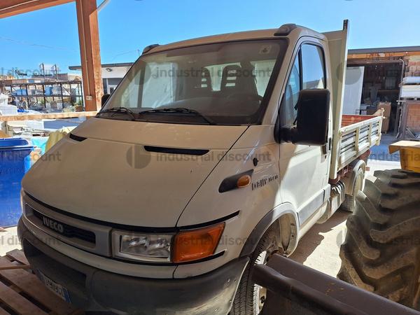 1#10037 Autocarro Iveco Daily 35C13 in vendita - foto 4