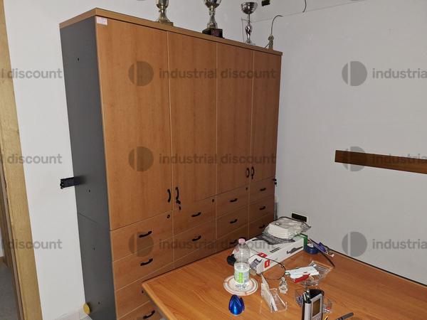 18#10037 Stock di espositori, arredi e merce per l'idraulica in vendita - foto 16