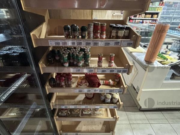 Attrezzature supermercato in vendita