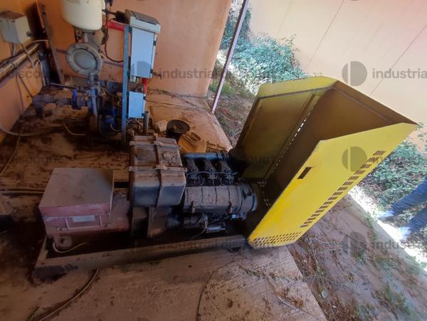2#10039 Transpallet, Gruppo elettrogeno Elcos e  compressore Kaeser in vendita - foto 57