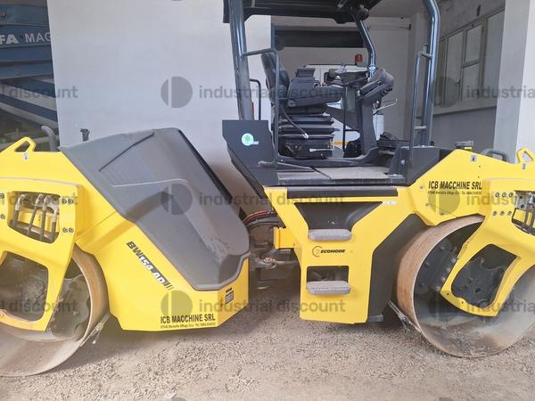 3#10042 Rullo compattatore Bomag in vendita - foto 1