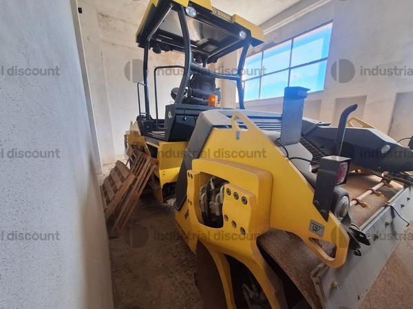 3#10042 Rullo compattatore Bomag in vendita - foto 8