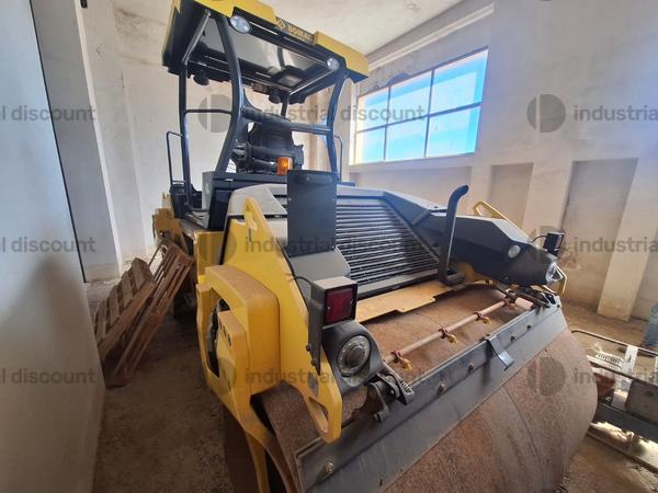 3#10042 Rullo compattatore Bomag in vendita - foto 9
