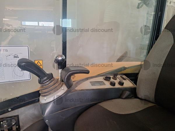 7#10042 Escavatore JCB in vendita - foto 8