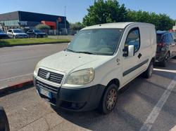 Autocarri Ford, Peugeot, Fiat e Renault - Lotto 2 (Asta 10043)