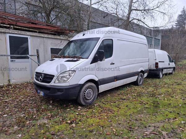 Autocarri in vendita