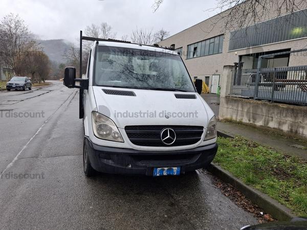 47#10047 Autocarro Mercedes Benz in vendita - foto 3