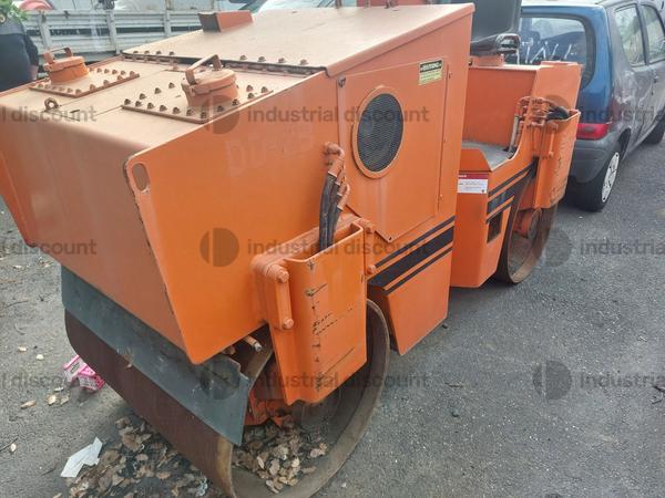 2#10061 Rullo compattatore vibrante e attrezzatura varia in vendita - foto 4