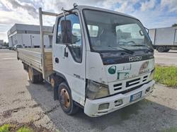 Autocarro Isuzu NPR - Lotto 1 (Asta 10077)
